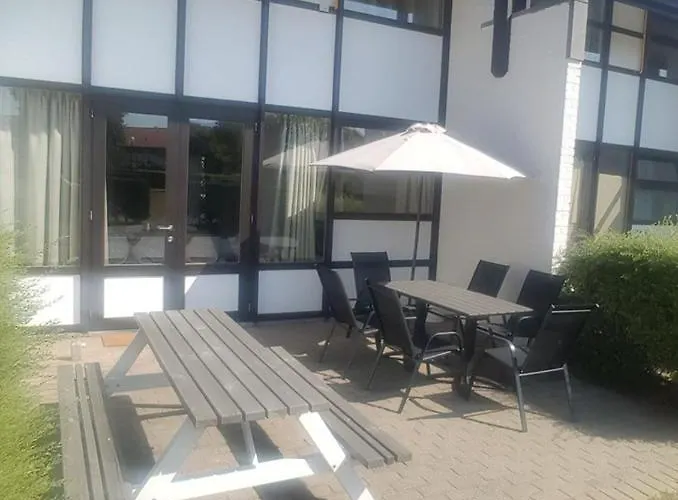 Aan Zee Holiday home *